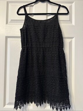 H&M lace Lace Spaghetti Strap Dress or beach cover size M